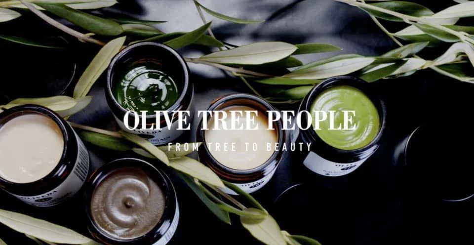 Oliveda products and olive branches